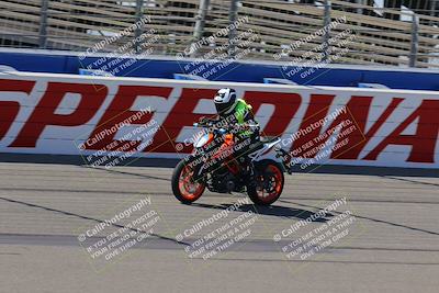 media/Aug-27-2022-Fastrack Riders (Sat) [[c588535105]]/Level 1/Session 1 Start Finish/